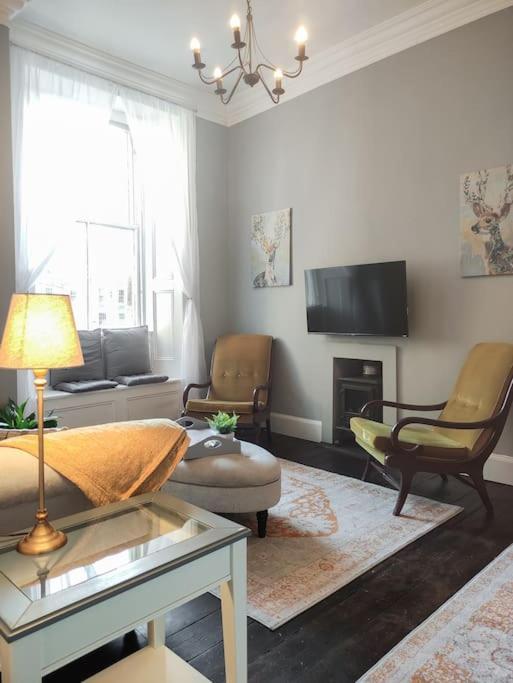 Beautiful Georgian New Town 2 Bed Apartment Edinburg Exteriör bild