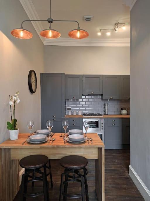 Beautiful Georgian New Town 2 Bed Apartment Edinburg Exteriör bild